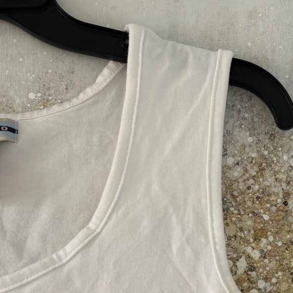 Point Zero Rhinestone Top (NWOT) - Picture 5 of 14